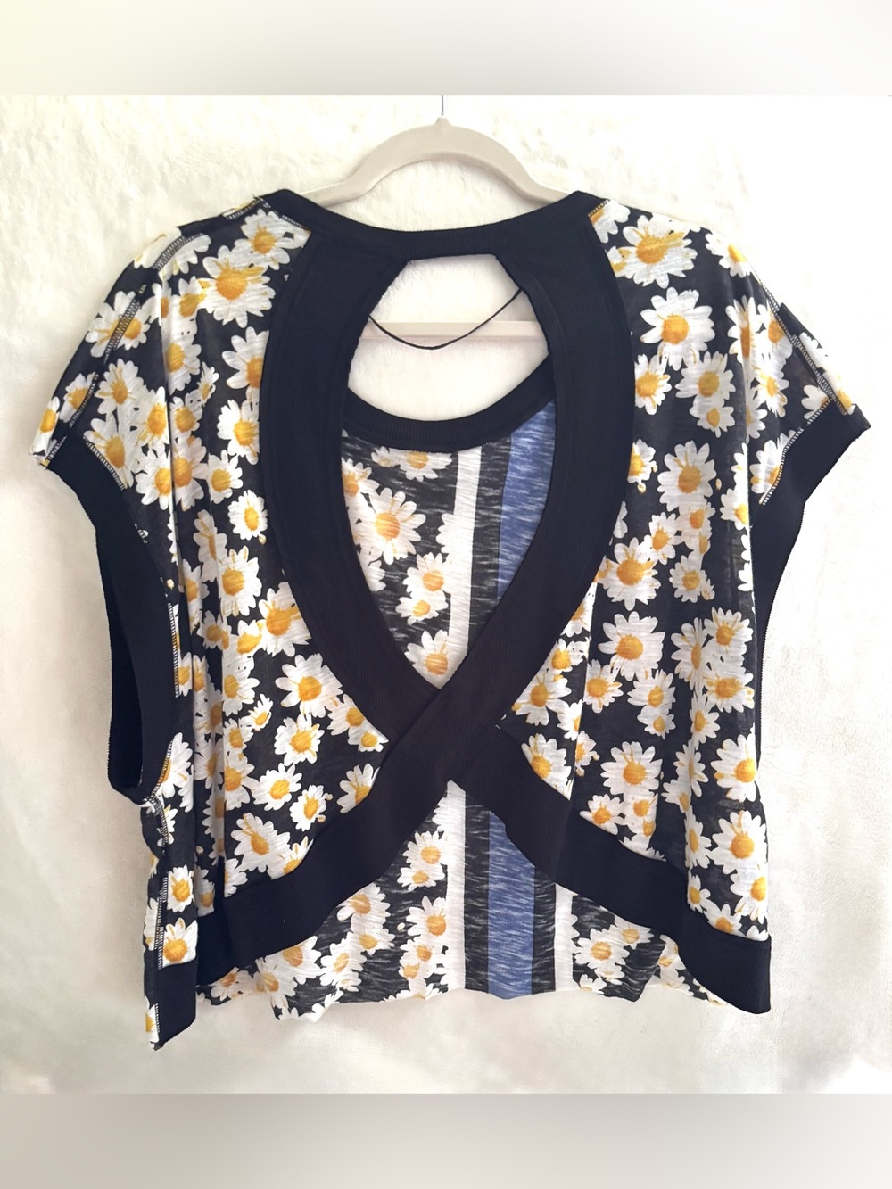 NWOT FP Movement My Time Open Back Workout Tee in Daisy Combo - Picture 6 of 6